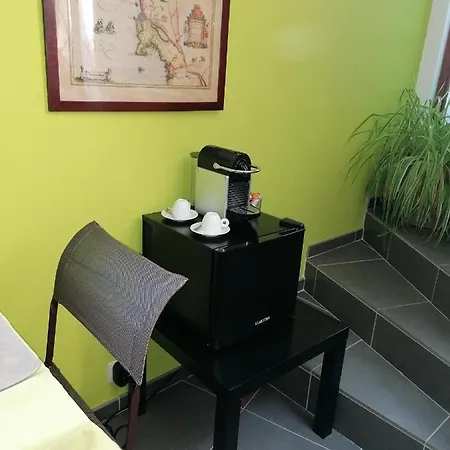 D'hote Les Volets Bleus 3* Ναμούρ